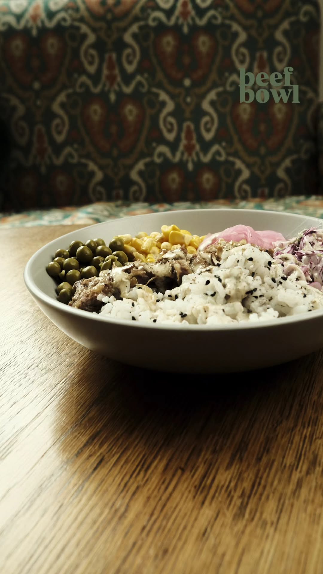 Fresh beef bowl with rice and vegetables